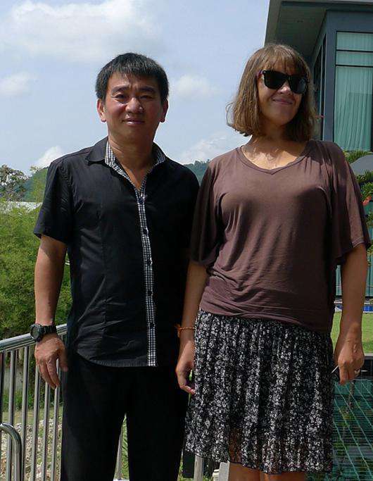 Воспользовавшись служебным положением, я сделала несколько фото с Санти: а вдруг пригодится.