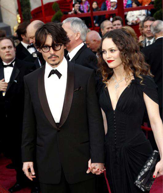 Джонни Депп и Ванесса Паради. Фото: Sipa Press/Fotodom.ru 