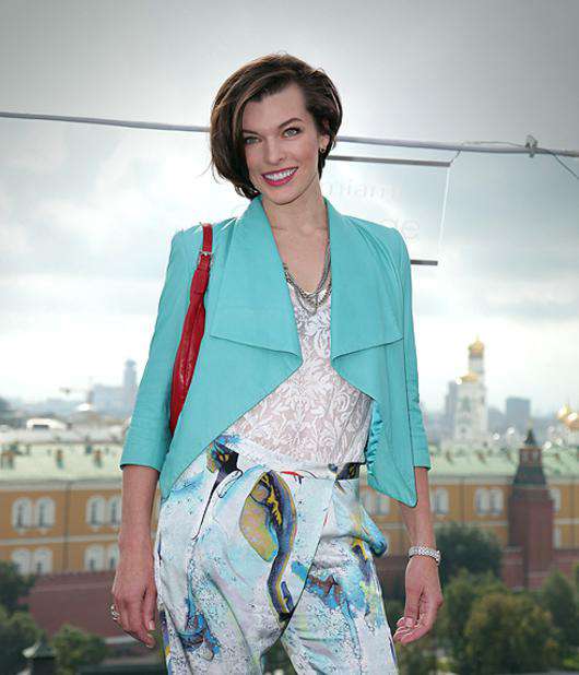 Милла Йовович.