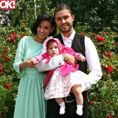 Терешина и Никитин показали лицо дочери