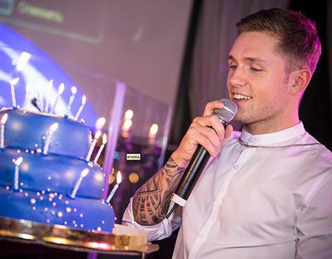 Влад Соколовский любит устраивать сюрпризы