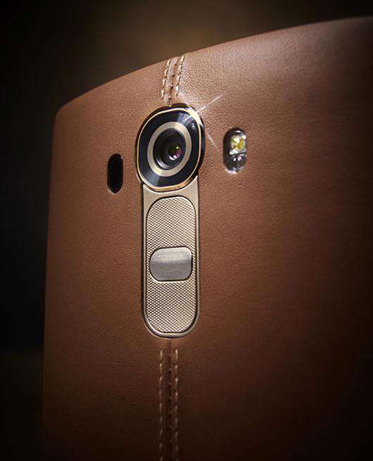 Womanhit подготовил обзор самых красивых и умных смартфонов летнего сезона. Фото: материалы пресс-служб.