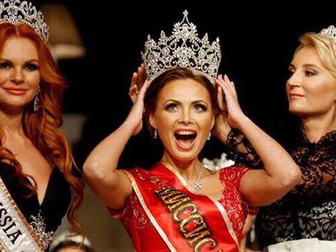 «Миссис Россия−2015» поставила рекорд