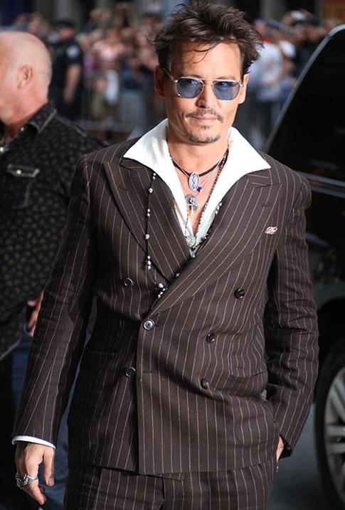 Джонни Депп получит награду за грим