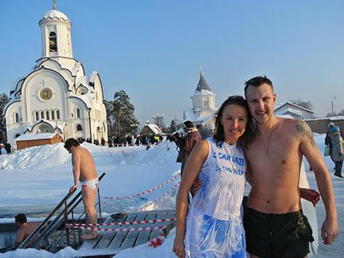 Звезды лечатся крещенской водой