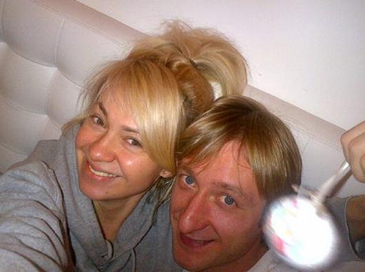 Рудковская и Плющенко стали родителями: в знаменитом семействе опять пополнение 