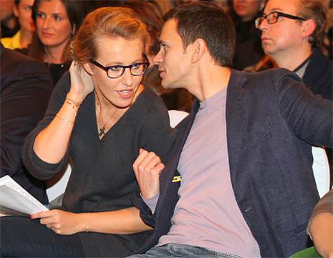 Яшин променял Собчак на актрису