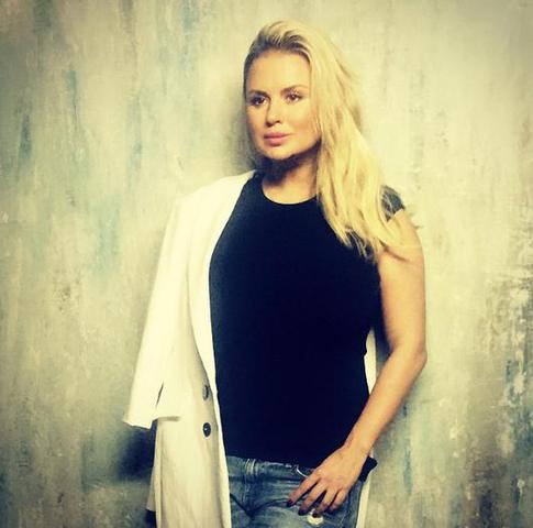 Анна Семенович: в Новый год с новым весом