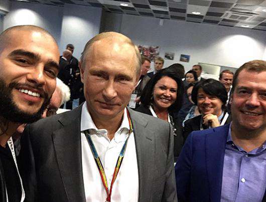 Владимир Путин, Дмитрий Медведев и Тимати. Фото: Instagram.com.