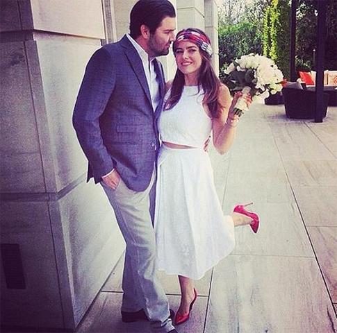 Виктория Крутая вышла замуж