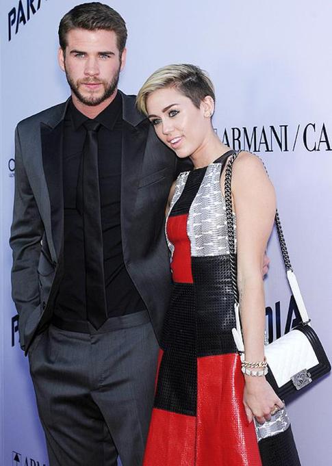 Лиам Хемсворт разорвал помолвку