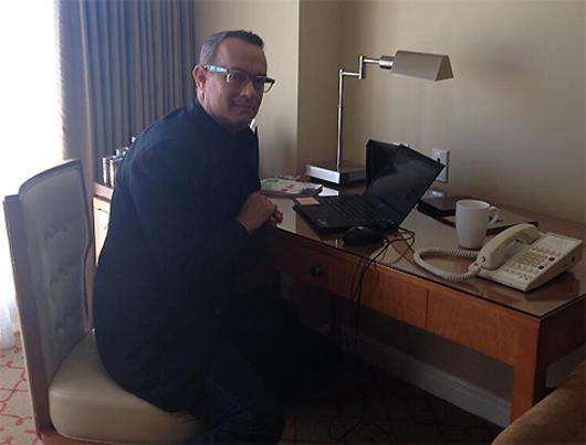 Том Хэнкс решил стать писателем. Фото: Twitter.com/@tomhanks.