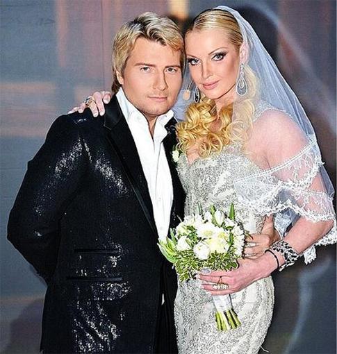 Волочкова и Басков сыграли свадьбу