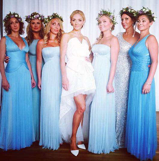 Татьяна Навка с подружками невесты. Фото: Instagram.com.