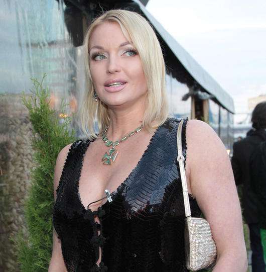 Анастасия Волочкова