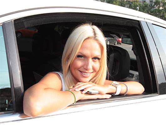 Виктория Лопырева.