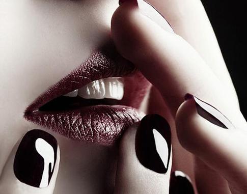 Тренд сезона — «винный» макияж