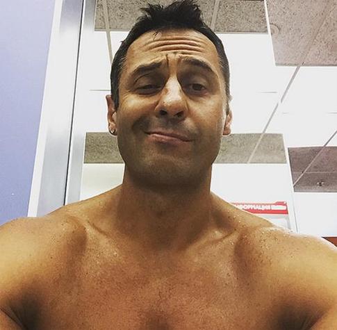 Стас Костюшкин показал фото мамы