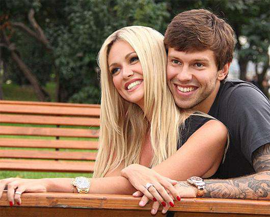 Виктория Лопырева и Федор Смолов. Фото: Instagram.com.