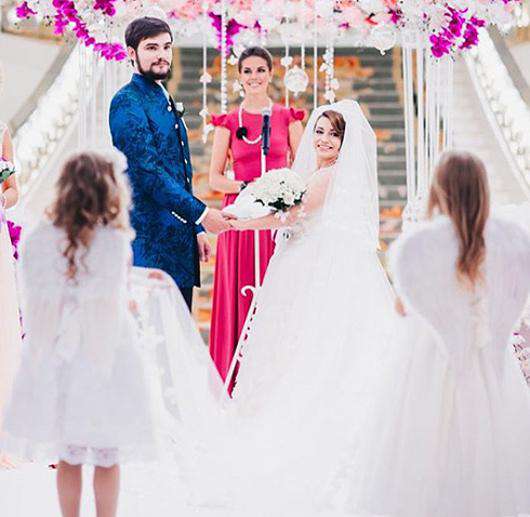 syabitova_roza: «Моя девочка вышла замуж!!!» Фото: Facebook.com/syabitova.