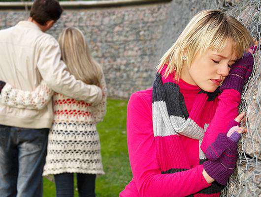 «Нина любила Павла так, как никогда никого не любила. Но она не сможет увести его у Алены». Фото: Lori.ru.