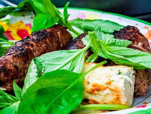 Люля-кебаб. Фото: материалы пресс-служб.