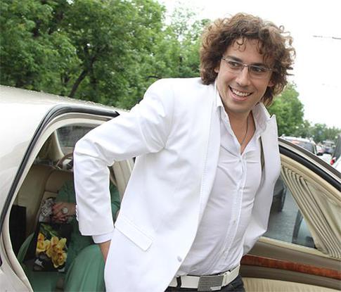 Максим Галкин попал в аварию