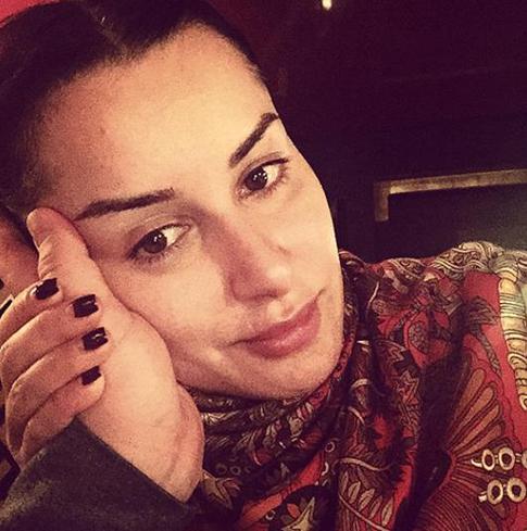 Тина Канделаки продолжает интриговать поклонников