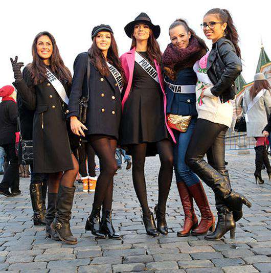 Участницы конкурса Мисс Вселенная-2013 в Москве.