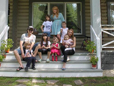 Роман Жуков пригласил WomanHit на шашлык