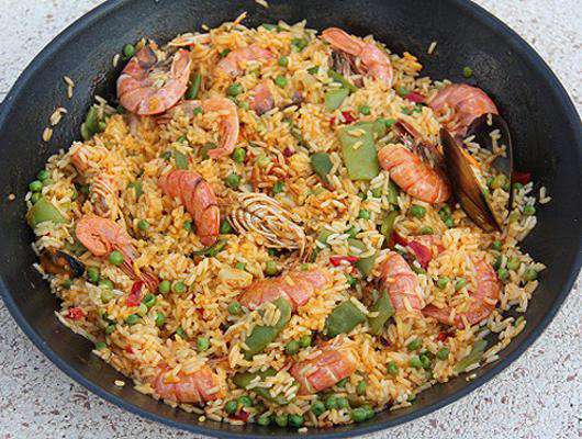 Паэлья с морепродуктами. Фото автора.