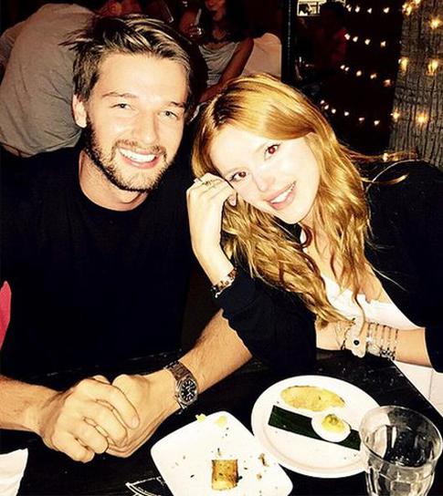 Сын Арнольда Шварценеггера снимется в кино вместе с возлюбленной