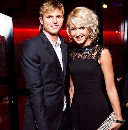 Ольга Бузова и Дмитрий Тарасов. Фото: Vk.com.