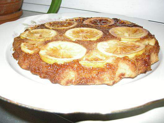 Перевернутый лимонный пирог.