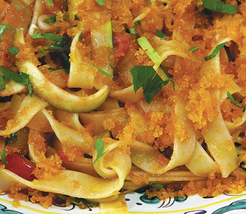 Готовим пасту с цукини и ботаргой