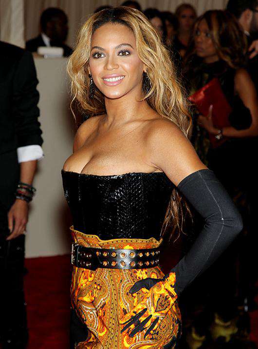 Бейонсе на мероприятии Met Ball. Фото: Startracks Photo/Fotodom.ru.
