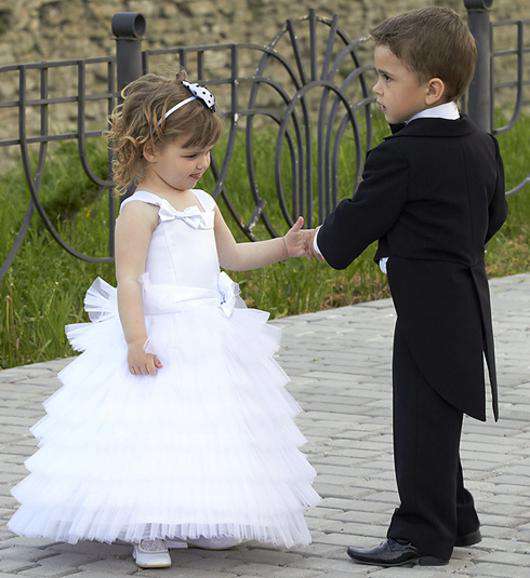 Как привить ребенку хорошие манеры? Фото: Fotolia/PhotoXPress.ru.