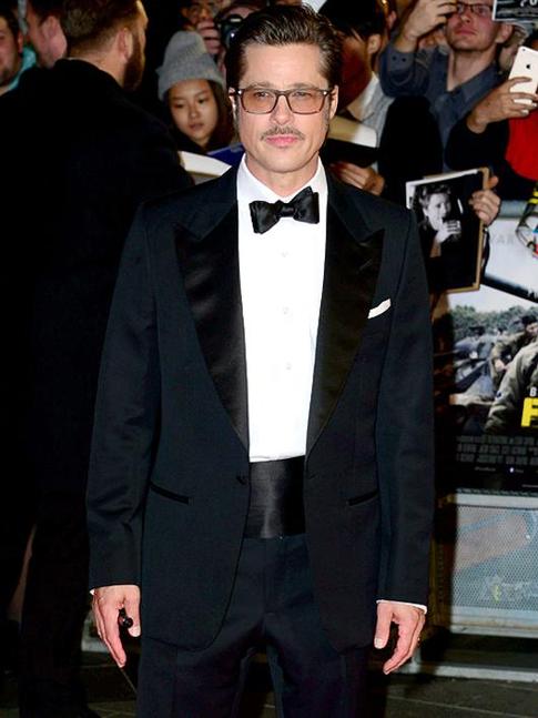 Брэд Питт вступился за куриц