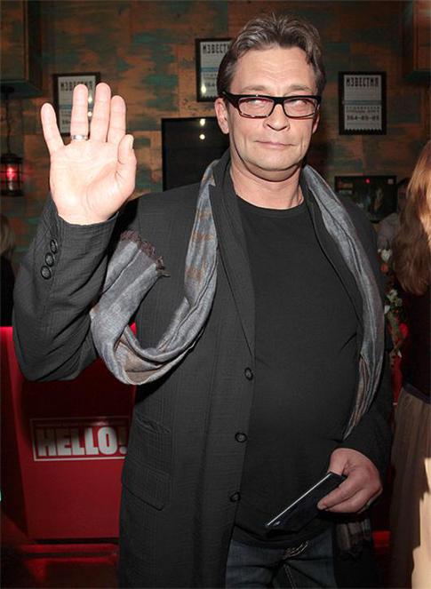 Александр Домогаров оскорбил поклонниц