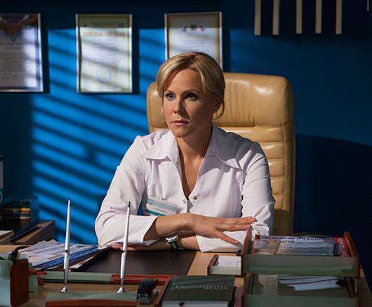 В третьем сезоне сериала «Склифосовский» хирург Марина Нарочинская получает должность главного врача в больнице.
