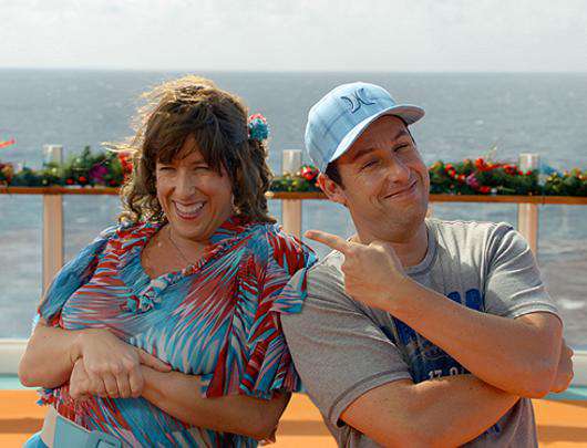 От героини Адама Сэндлера Джил потерял голову сам Аль Пачино. Фото: Rex Features/Fotodom.ru.