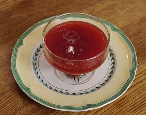 Самый осенний десерт — сливовое желе