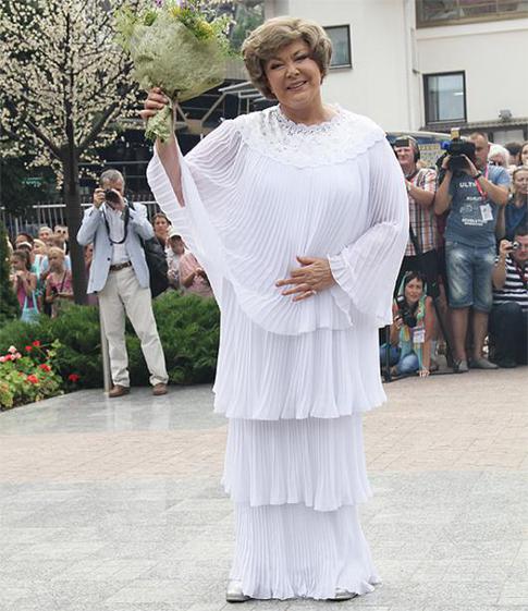 Эдиту Пьеху сразил сердечный приступ