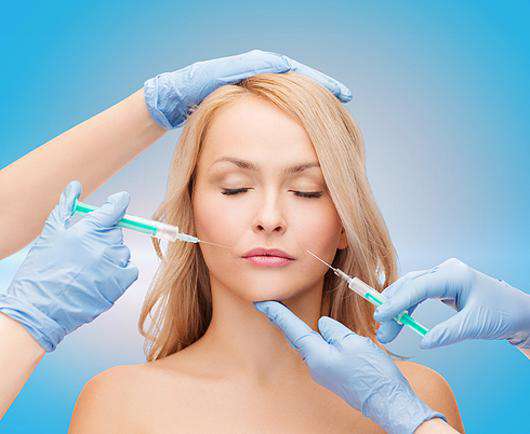 Безынъекционная мезотерапия может стать альтернативой «уколам красоты». Фото: Lori.ru. 