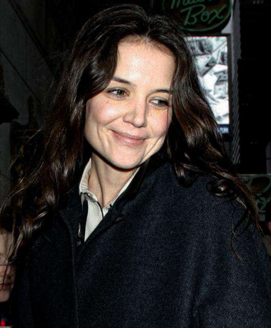 Кэти Холмс. Фото: Facebook.com.