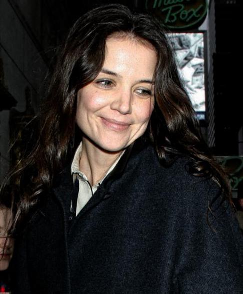 Кэти Холмс нашла замену Тому Крузу