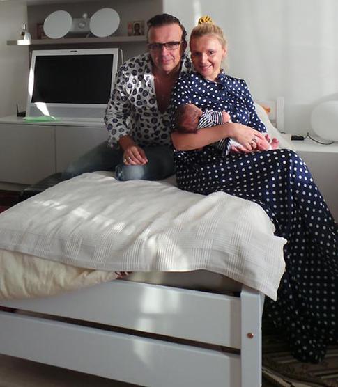 Рома Жуков в седьмой раз стал отцом