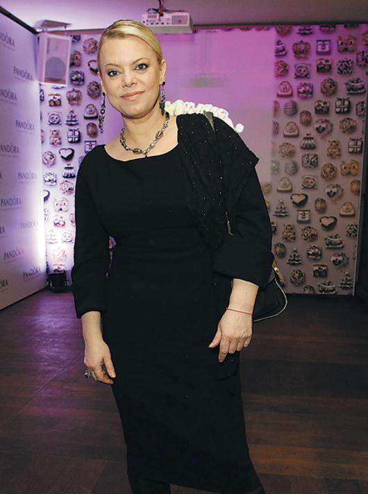 Яна Поплавская.