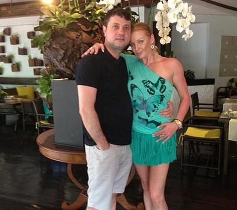 Анастасию Волочкову терроризирует обезьяна