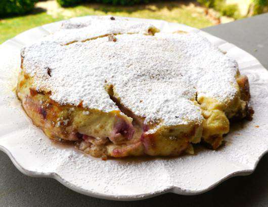 Творожник с персиками. Фото: материалы пресс-служб.